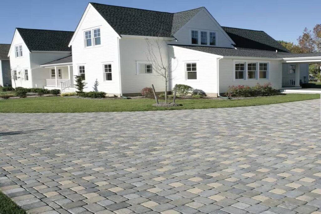 Rectangle granite blend driveway pavers Eagle Brooke